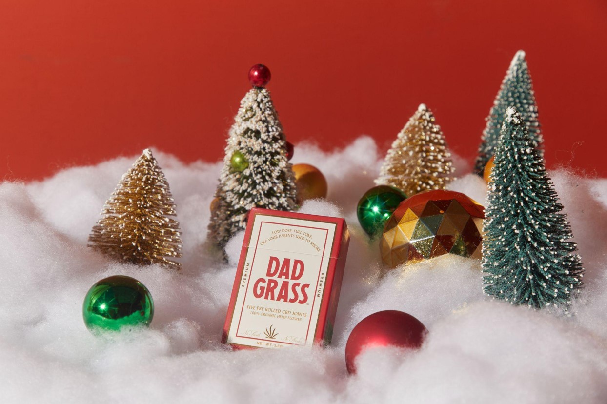 Green Artificial Christmas Trees Are the Perfect Choice